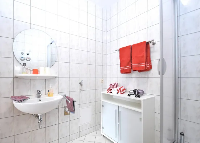 Sunny Escape In Borstendorf