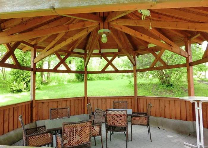 Sunny Escape In Borstendorf Villa