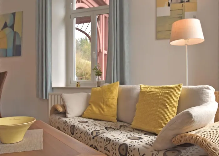 Villa Sunny Escape In Borstendorf *